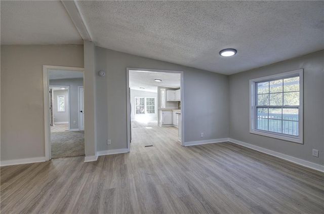137 Wendy Hill Road SE, Calhoun, GA 30701