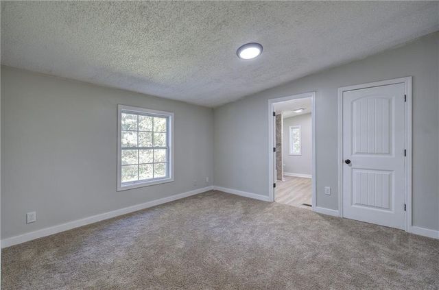 137 Wendy Hill Road SE, Calhoun, GA 30701