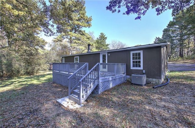 137 Wendy Hill Road SE, Calhoun, GA 30701