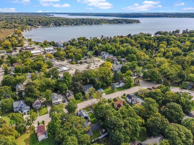80 Clover STREET, Williams Bay, WI 53191