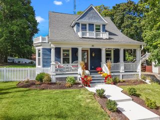 80 Clover STREET, Williams Bay, WI 53191