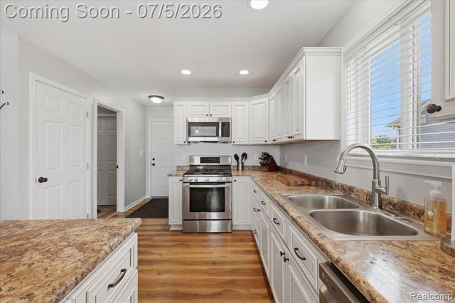 331 Marion Avenue, Kimball, MI 48074