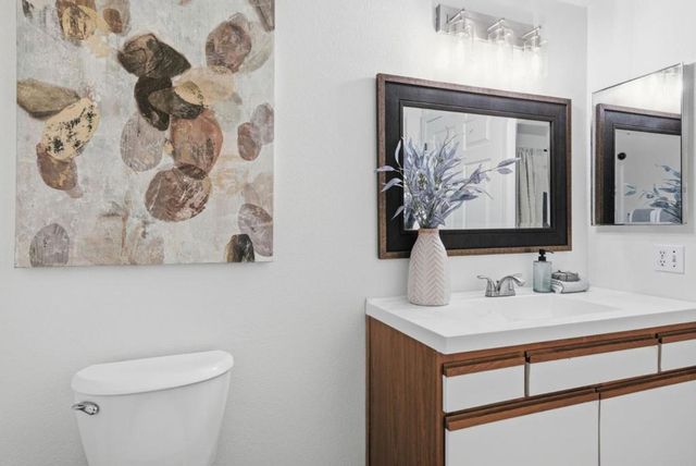 951 S 12th 311, San Jose, CA 95112