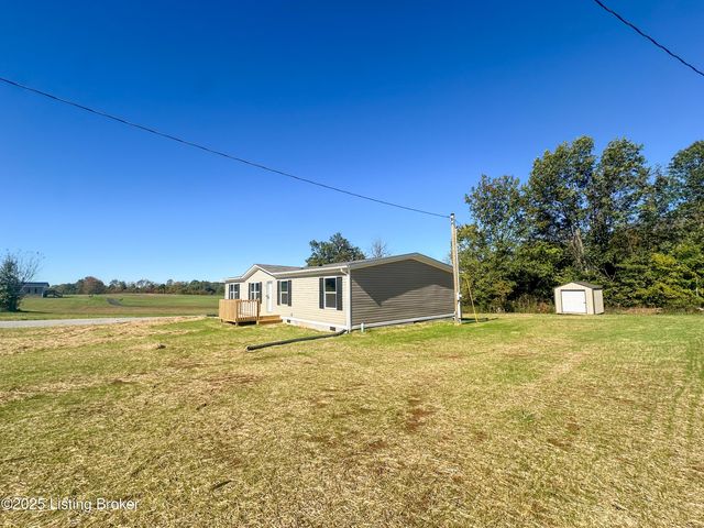 104 N Center St, Irvington, KY 40146