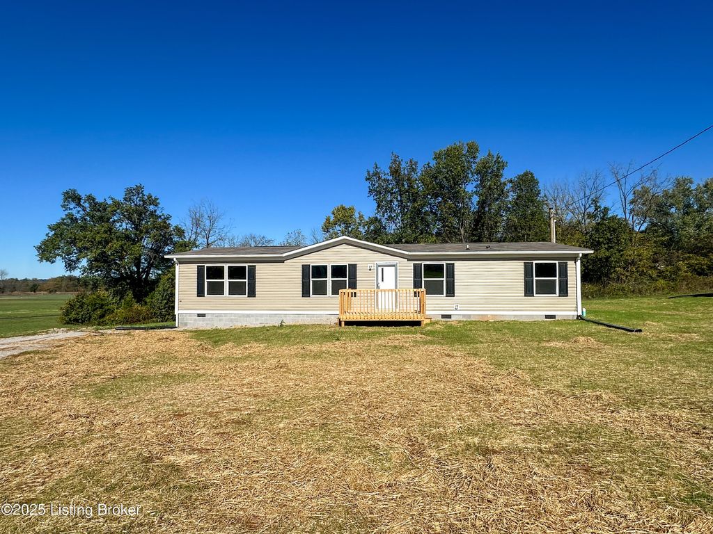 104 N Center St, Irvington, KY 40146