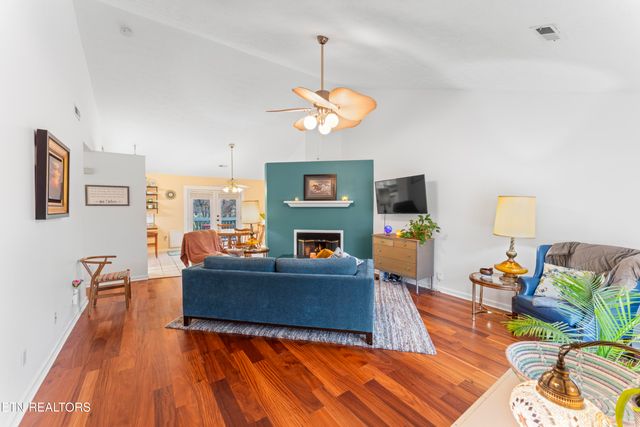 3148 Kingsmore Drive, Knoxville, TN 37921