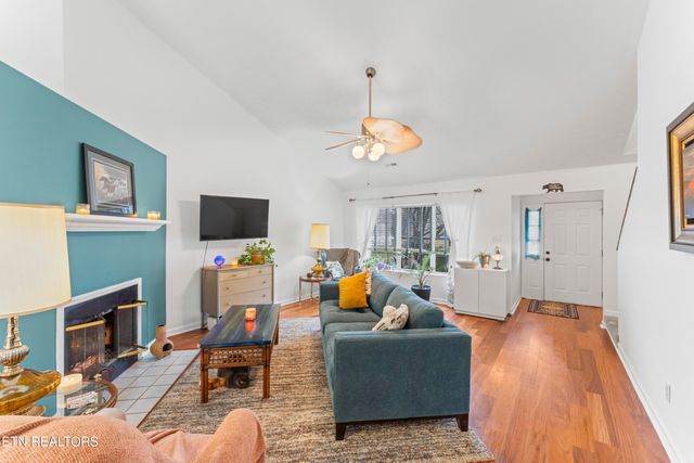 3148 Kingsmore Drive, Knoxville, TN 37921