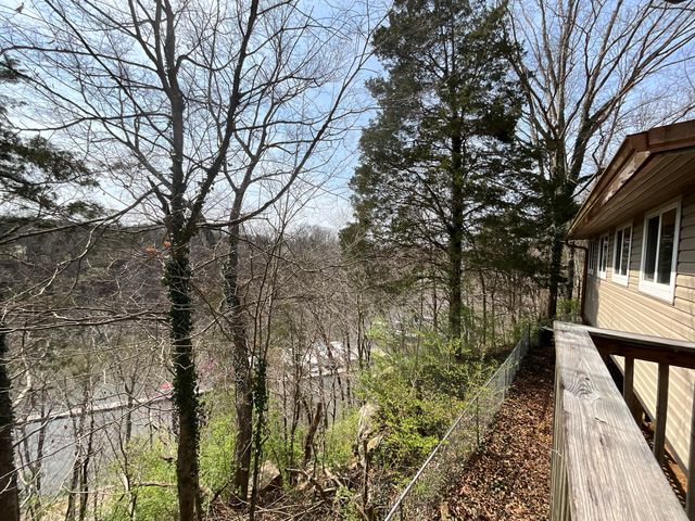 1502 Boat Dock Road, Somerset, KY 42501