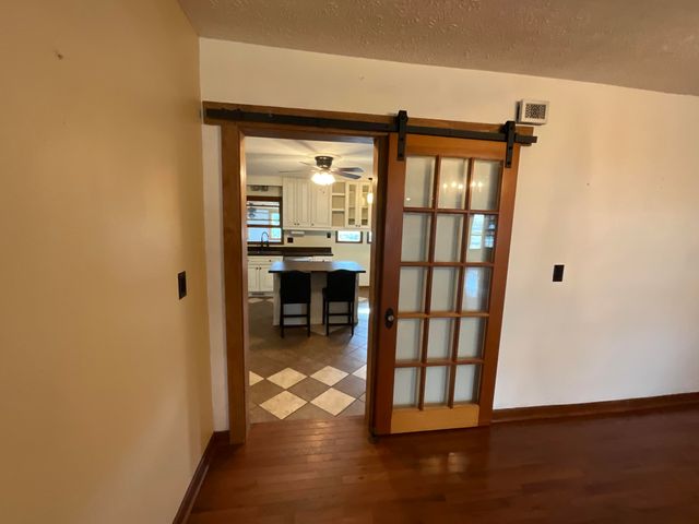 1502 Boat Dock Road, Somerset, KY 42501