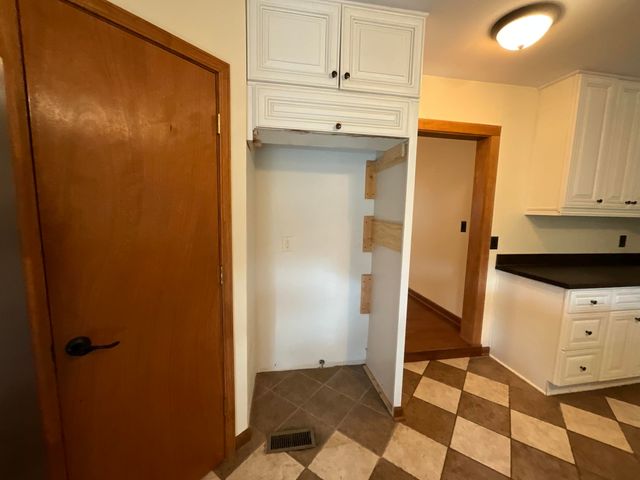 1502 Boat Dock Road, Somerset, KY 42501