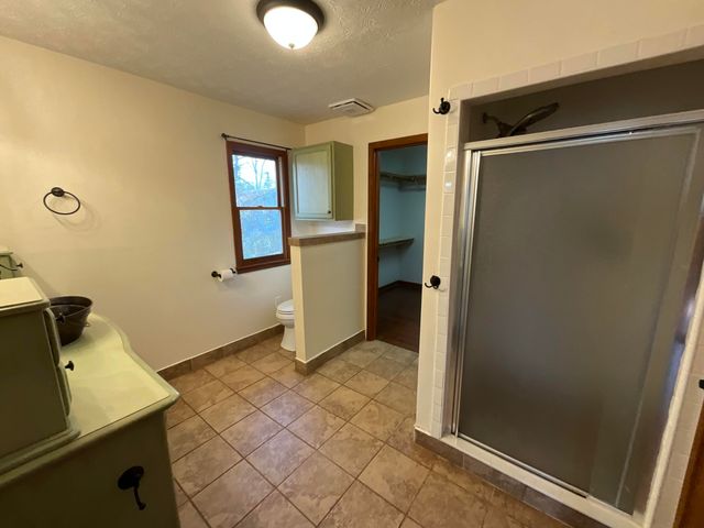 1502 Boat Dock Road, Somerset, KY 42501