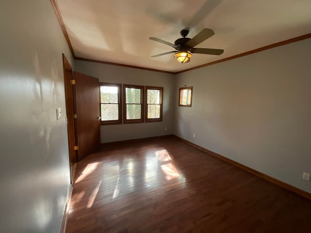 1502 Boat Dock Road, Somerset, KY 42501