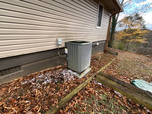 1502 Boat Dock Road, Somerset, KY 42501