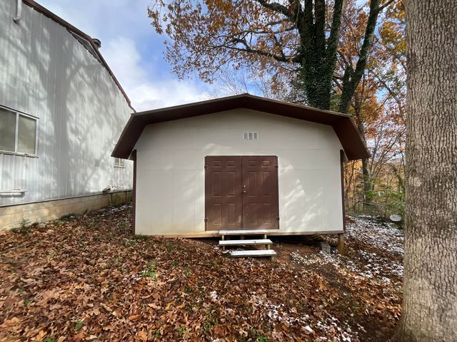 1502 Boat Dock Road, Somerset, KY 42501