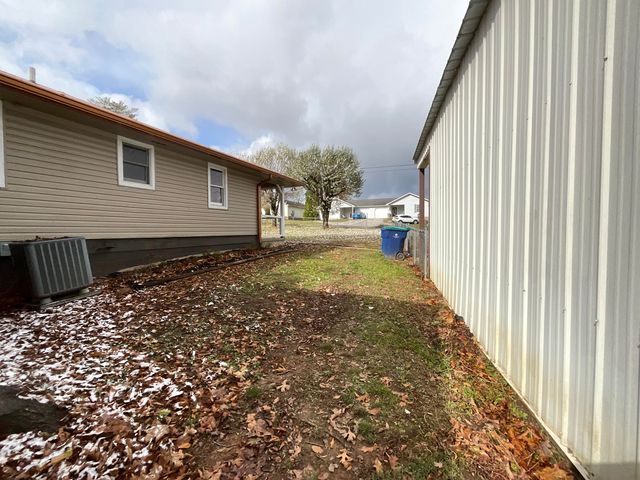 1502 Boat Dock Road, Somerset, KY 42501