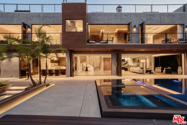 4540 Estrondo Drive, Encino, CA 91436