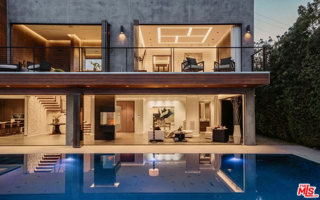 4540 Estrondo Drive, Encino, CA 91436