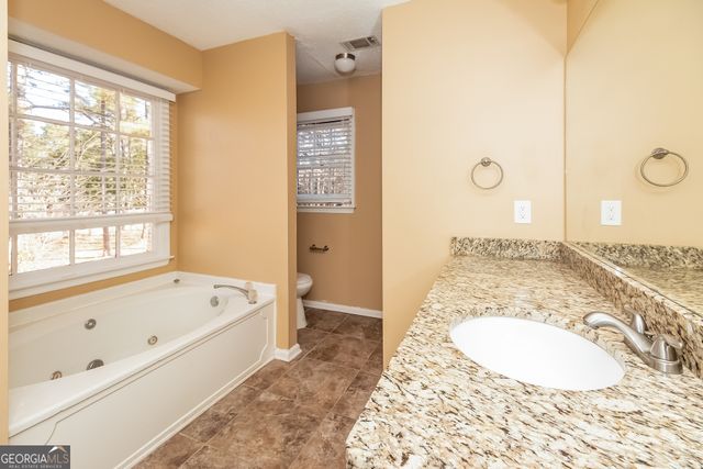 1276 Grindenwald Drive, Jonesboro, GA 30238