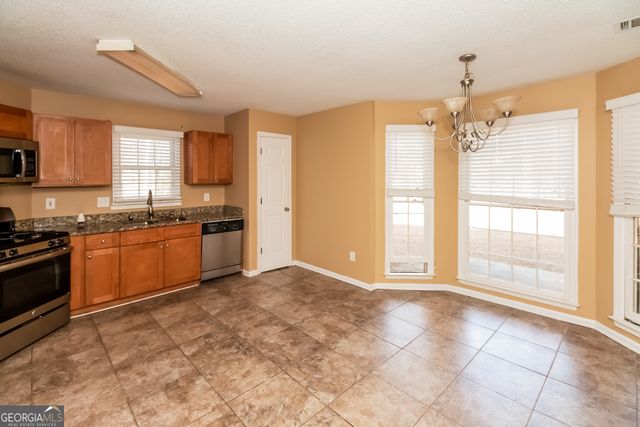 1276 Grindenwald Drive, Jonesboro, GA 30238