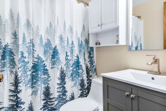 30 Holmes Road, Canaan, VT 05903