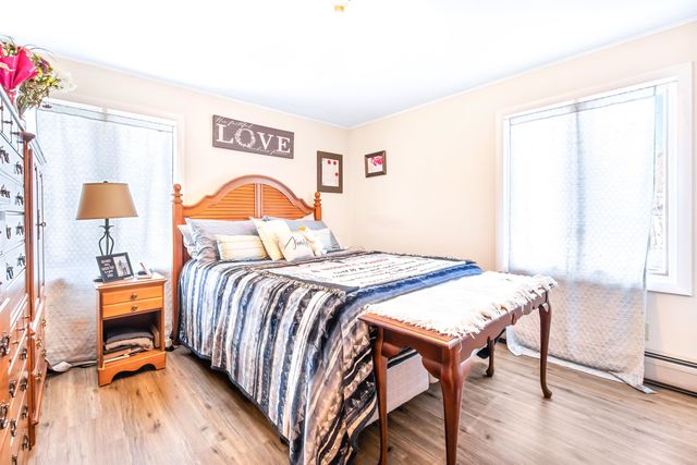 30 Holmes Road, Canaan, VT 05903