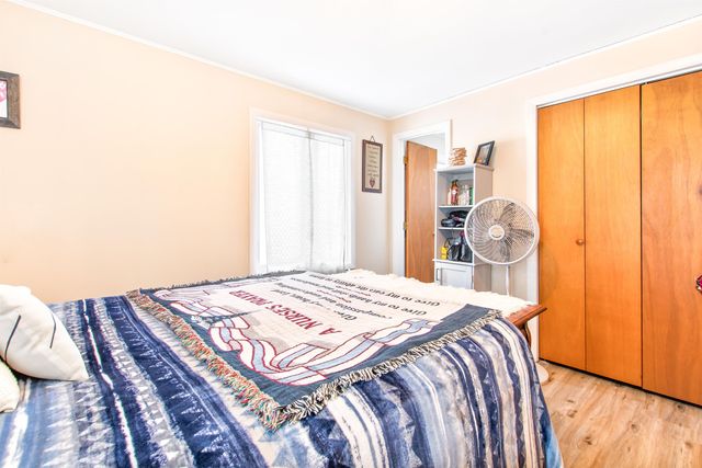 30 Holmes Road, Canaan, VT 05903