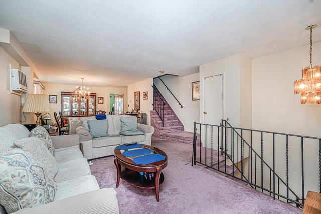 127 Keating Place, Staten Island, NY 10314