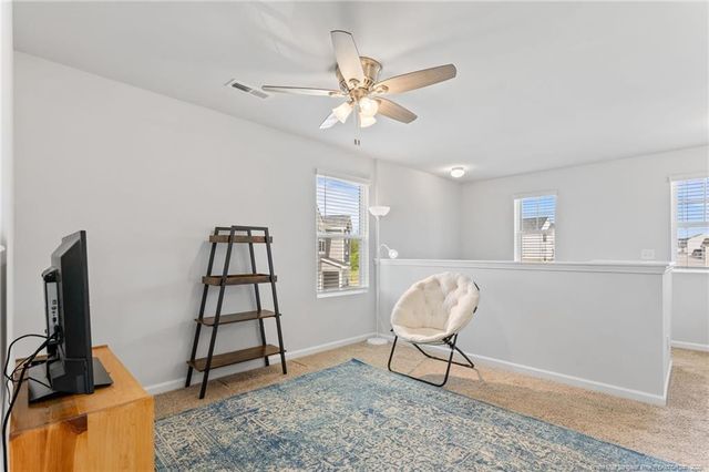 905 Sapphire Stone Lane, Hope Mills, NC 28348