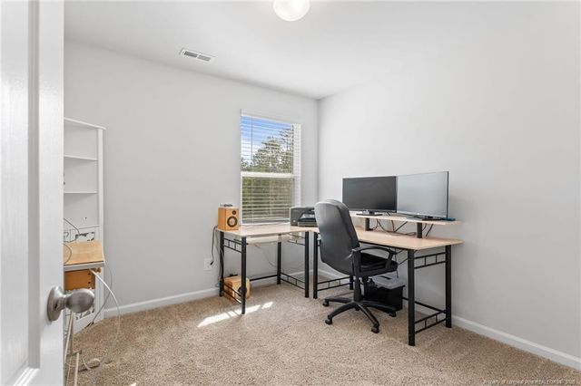 905 Sapphire Stone Lane, Hope Mills, NC 28348