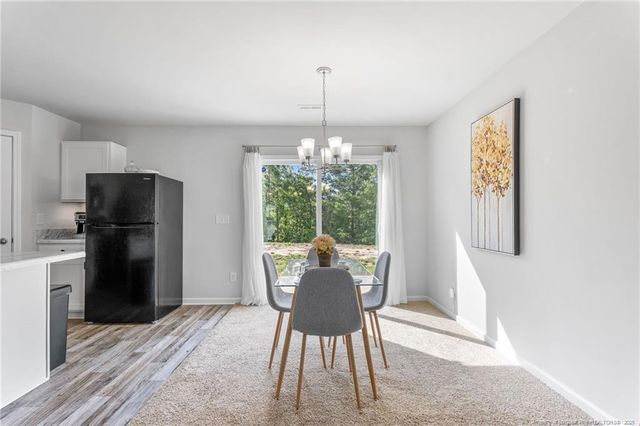 905 Sapphire Stone Lane, Hope Mills, NC 28348
