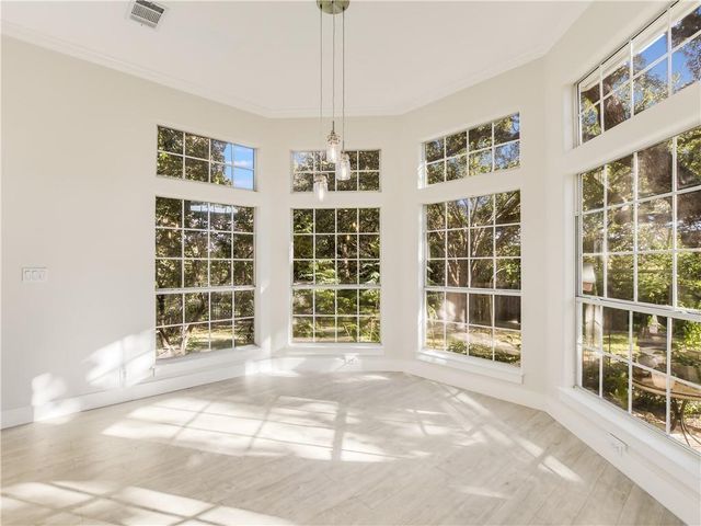 207 Tellus ST, Lakeway, TX 78734