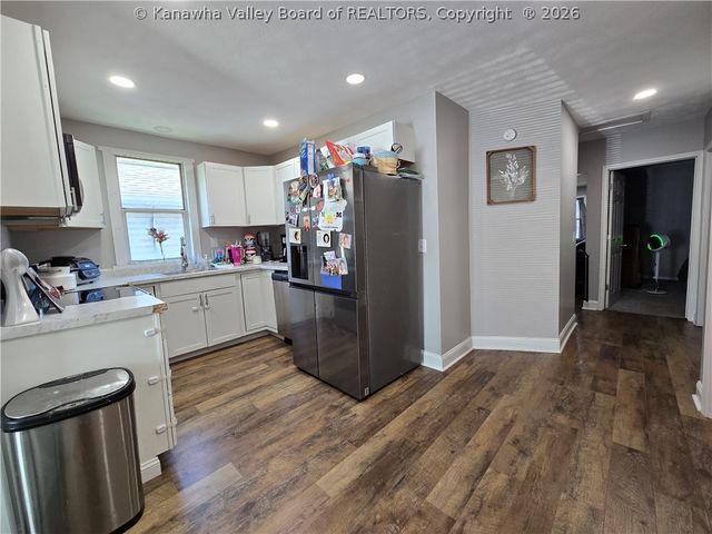 3809 Auburn Road, Huntington, WV 25704