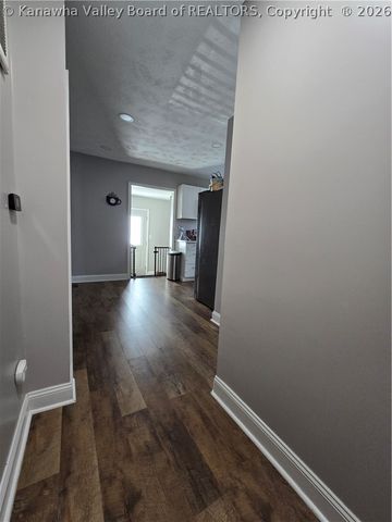 3809 Auburn Road, Huntington, WV 25704