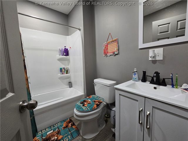 3809 Auburn Road, Huntington, WV 25704