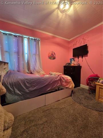 3809 Auburn Road, Huntington, WV 25704