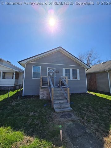 3809 Auburn Road, Huntington, WV 25704