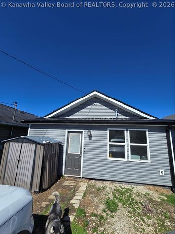 3809 Auburn Road, Huntington, WV 25704