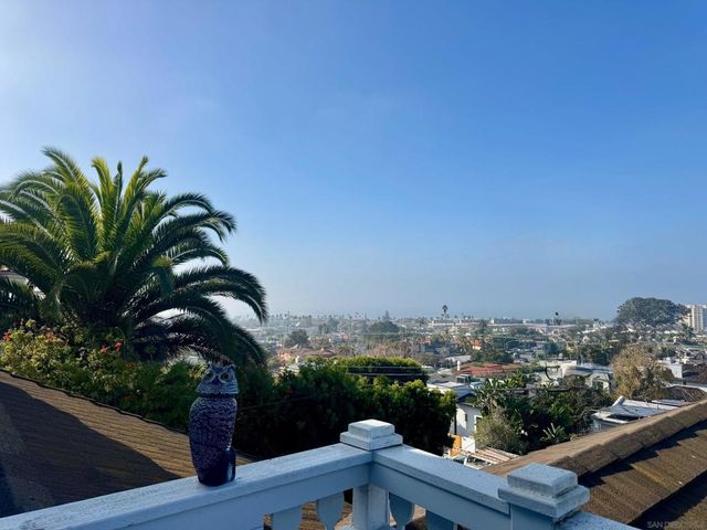 1357 Olivet St, La Jolla, CA 92037