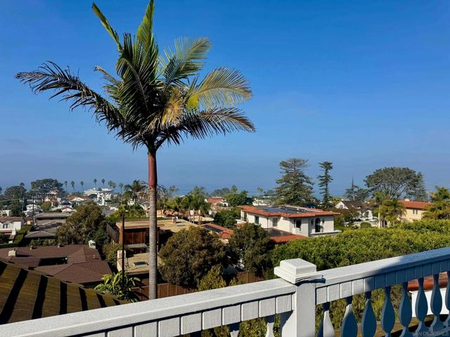 1357 Olivet St, La Jolla, CA 92037