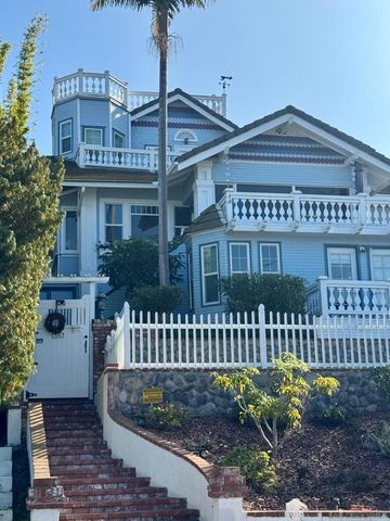 1357 Olivet St, La Jolla, CA 92037