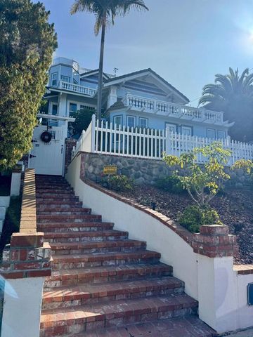 1357 Olivet St, La Jolla, CA 92037