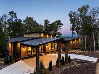 103 Dry Branch Trail, Blue Ridge, GA 30513