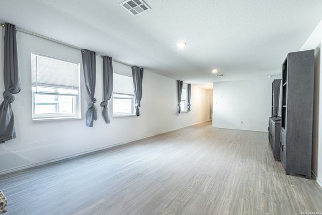 13915 bull, San Antonio, TX 78252