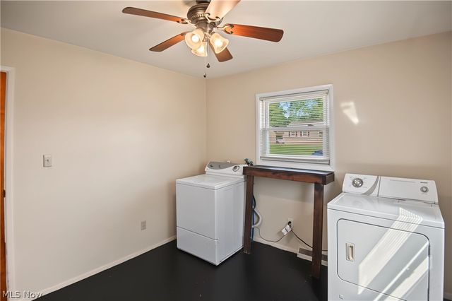 4066 Jeanette Drive SE, Warren, OH 44484