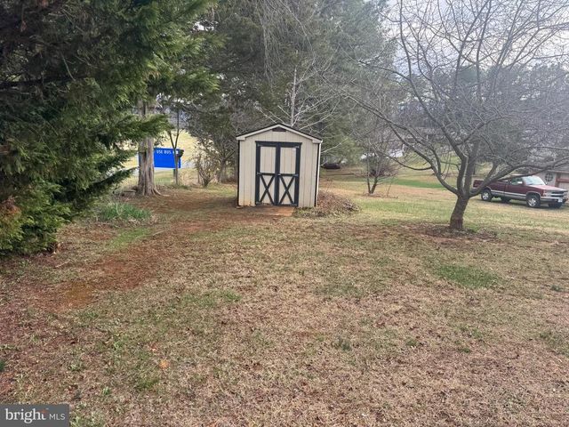 5 HITE CT, Luray, VA 22835