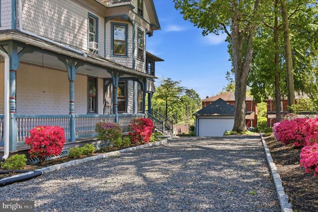 126 WOODLAND RD, Wyncote, PA 19095
