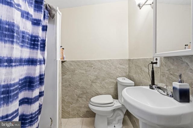 2310 WILDER ST, Philadelphia, PA 19146