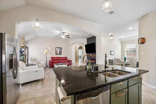 17064 Easter Lily, Conroe, TX 77385