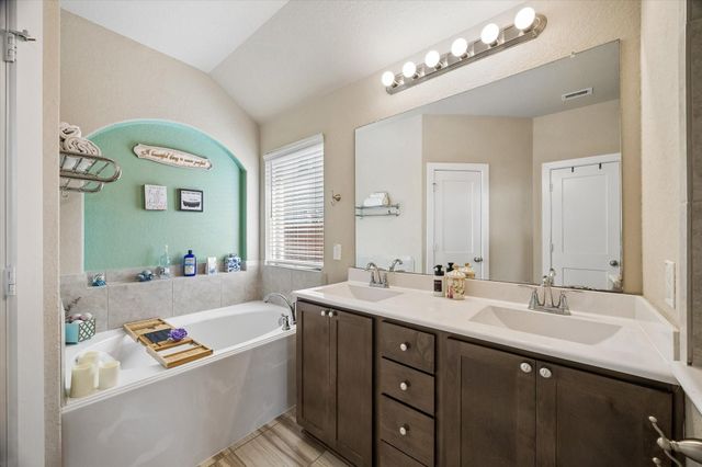 17064 Easter Lily, Conroe, TX 77385