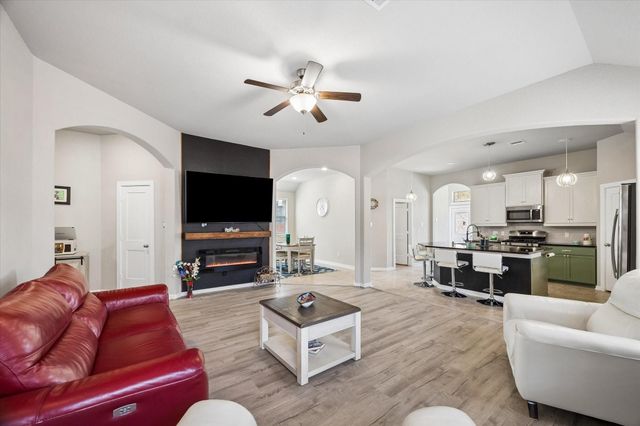 17064 Easter Lily, Conroe, TX 77385